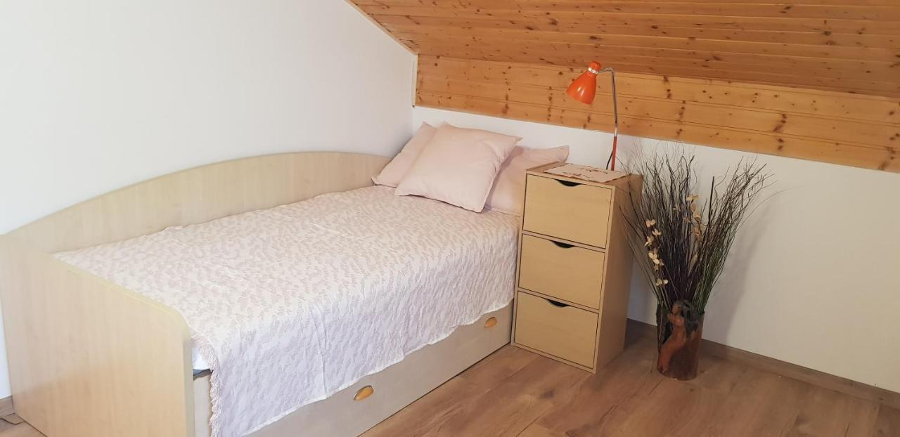 Holiday House Vilana Puconci Dış mekan fotoğraf
